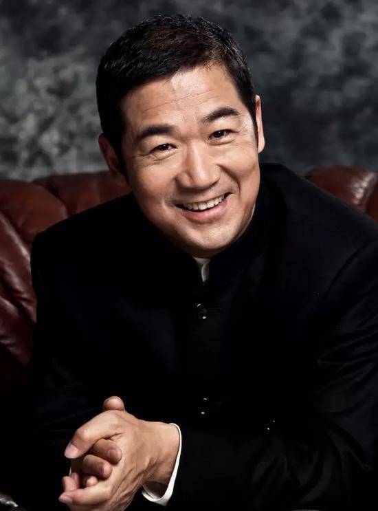 张国立66岁带二婚邓婕演戏?