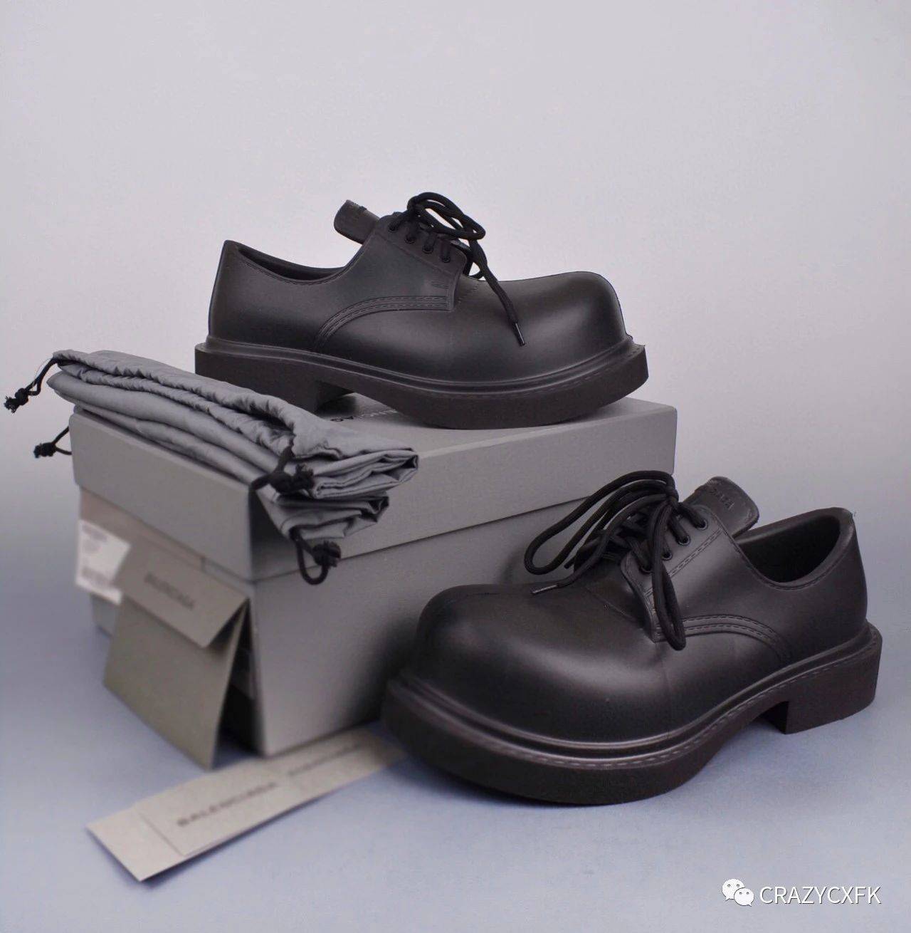 巴黎世家 balenciaga steroid 大头米奇系带德比鞋_延展性_鞋跟_耐磨