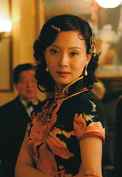 情路坎坷的4位70后"国民女神"(人到中年谁的颜值更胜一筹?