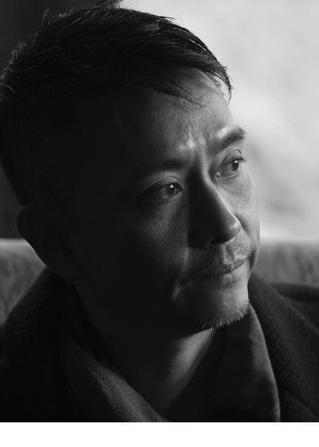 谢君豪:击败张国荣夺得影帝,为救人"烧伤",今只能给鲜肉作配_表演