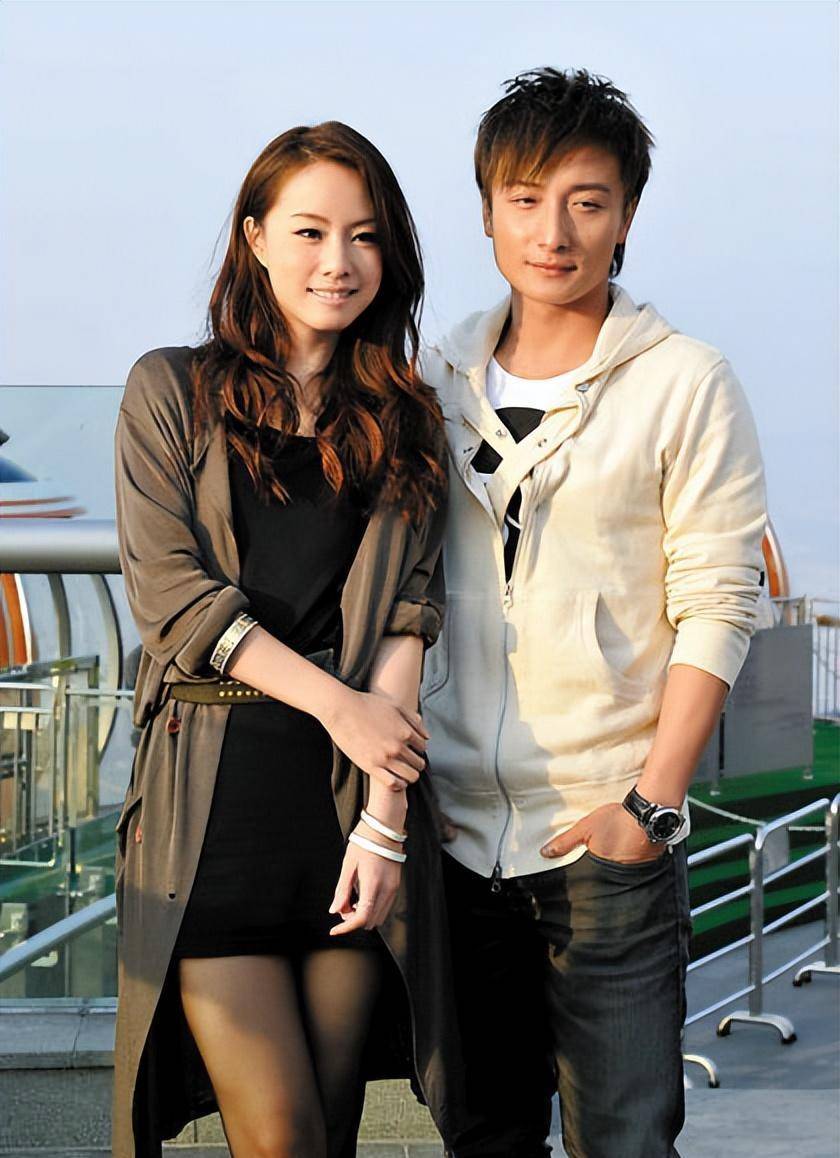 刚和前男友陈冠希分手,新男友误入韩国邪教?方力申很伤心吧?