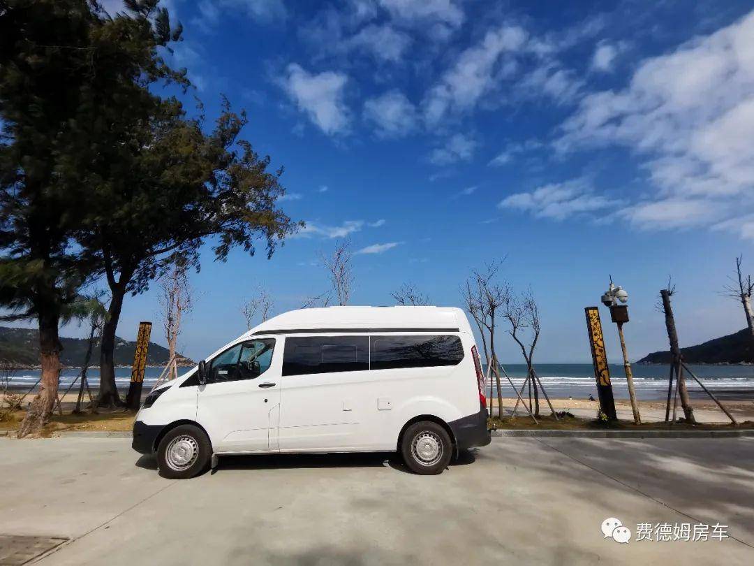 4月13日洛阳房车展:费德姆房车f530,新全顺b型,20万即可拿下!