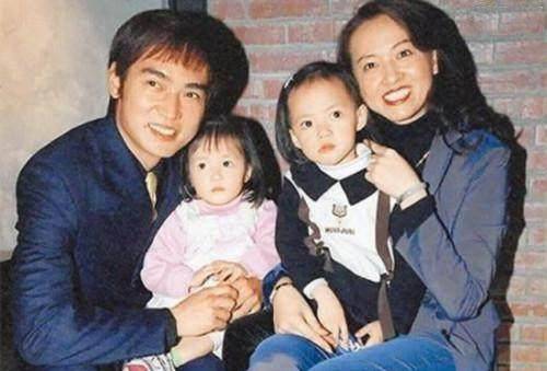 原创            54岁焦恩俊和妻子林千钰隔空互呛，一代男神两段婚姻都惨淡收场(焦恩俊接受采访)