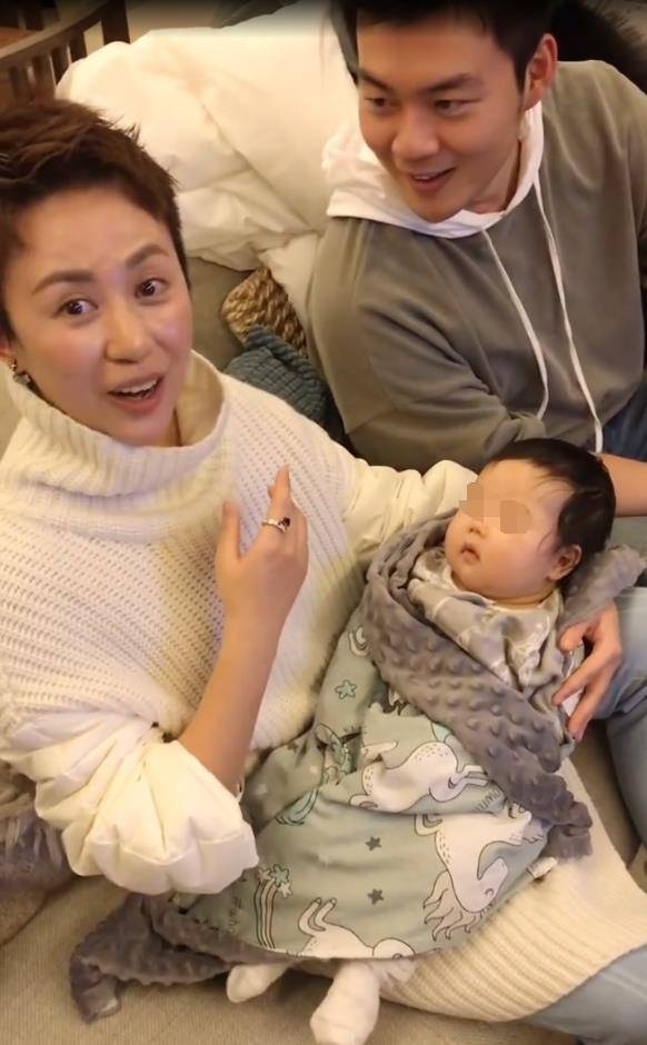 马丽夫妇同沈腾老婆探望好友,王琦备孕二胎发福明显,抱娃互动有爱