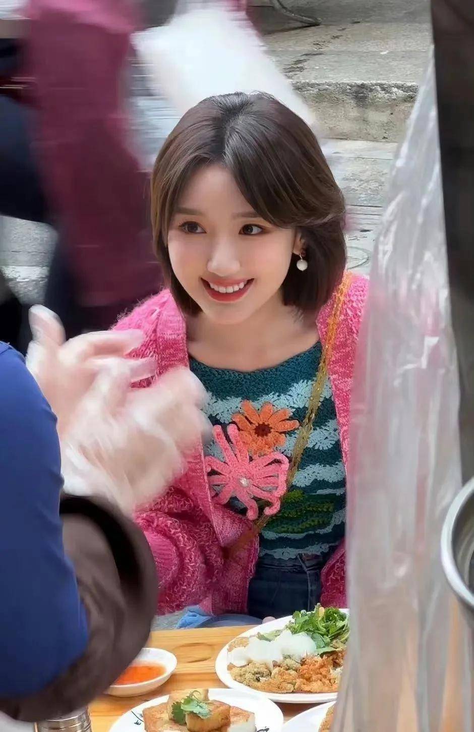 明星的笑有多甜,谁击中了你的心_笑容_感觉_肖战