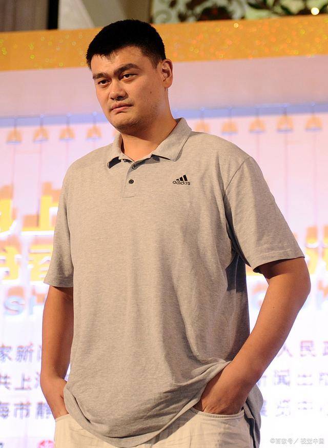 如果姚明在今天的联盟中打球,他的身高和臂展优势仍然可