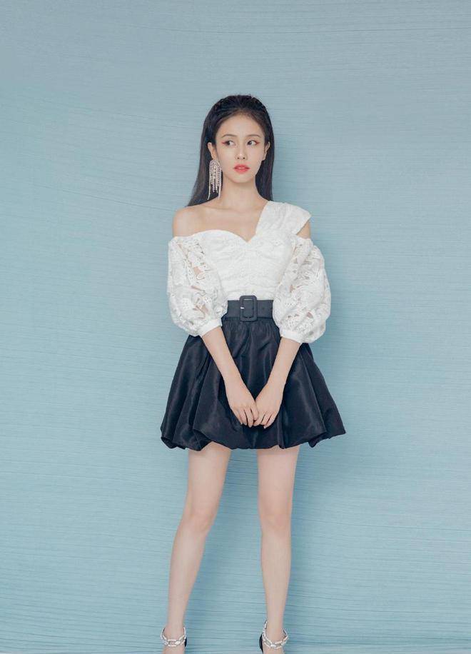 白鹿在香港的一鸣惊人!