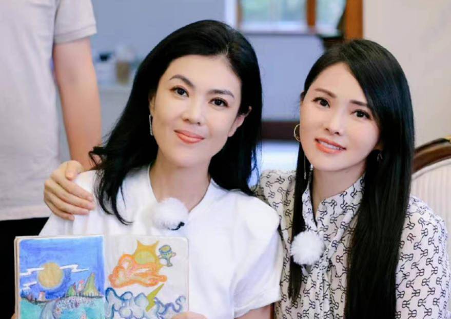 苏芒只用9张照片,就让伊能静结婚当天沦为全网的笑话_秦昊_年龄_众人