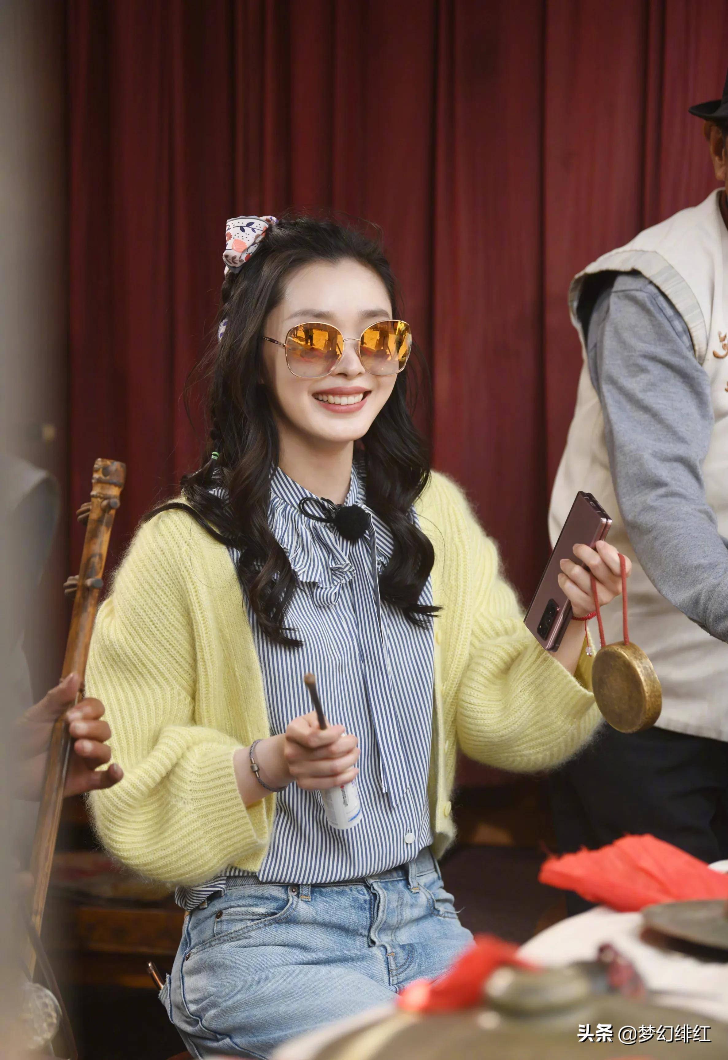 热巴,宋轶,高圆圆,戚薇等9位女星戴墨镜比酷!