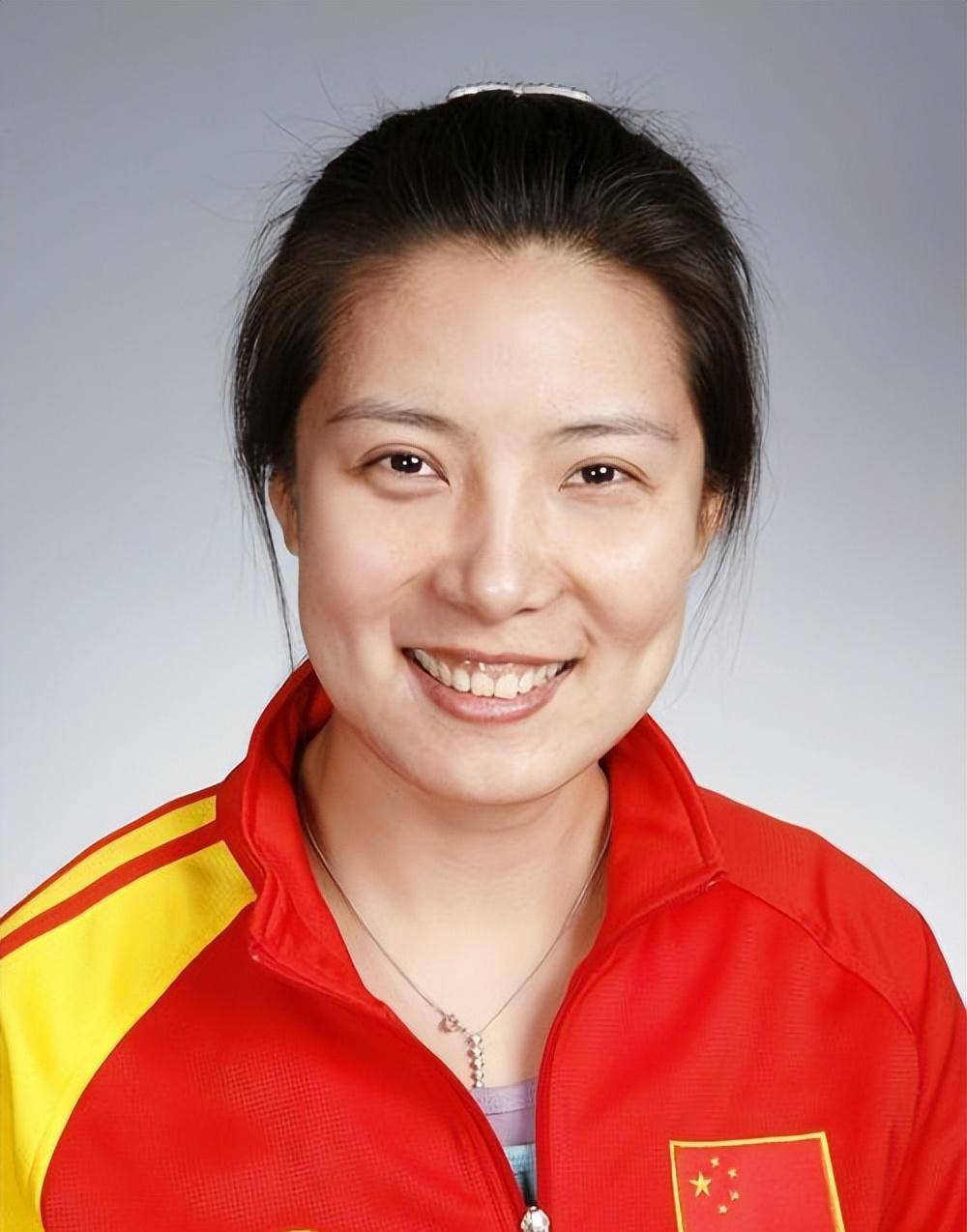 杜丽:与张付苦恋七年,奥运夺冠后,转身嫁给小4岁的庞伟_母亲_继父