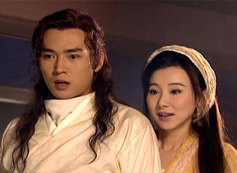 林诗音端庄淑女,龙啸云护妻狂魔,为何龙小云却从小就坏得离谱?