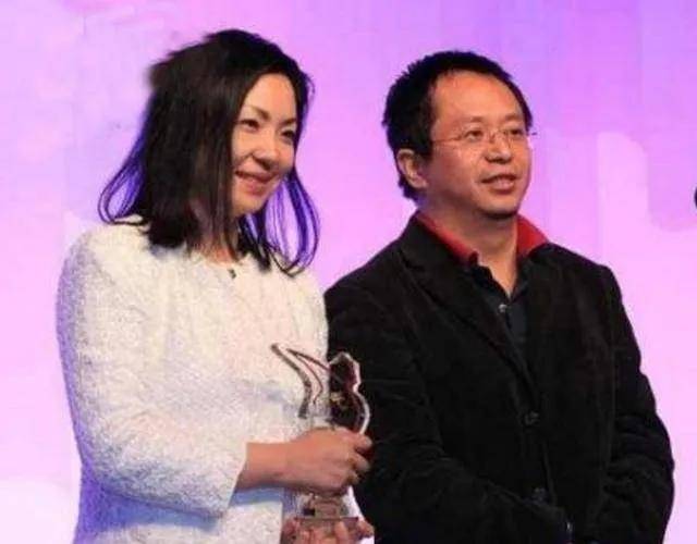 90亿分手费!360的周鸿祎和老婆分手了,网友:胡欢,嫁给我吧!_搜狐网