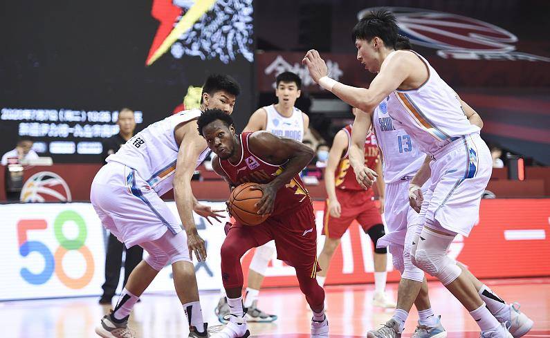 cba史无前例,新疆男篮将要面临巨大的挑战_格鲁夫_比赛_阿的江