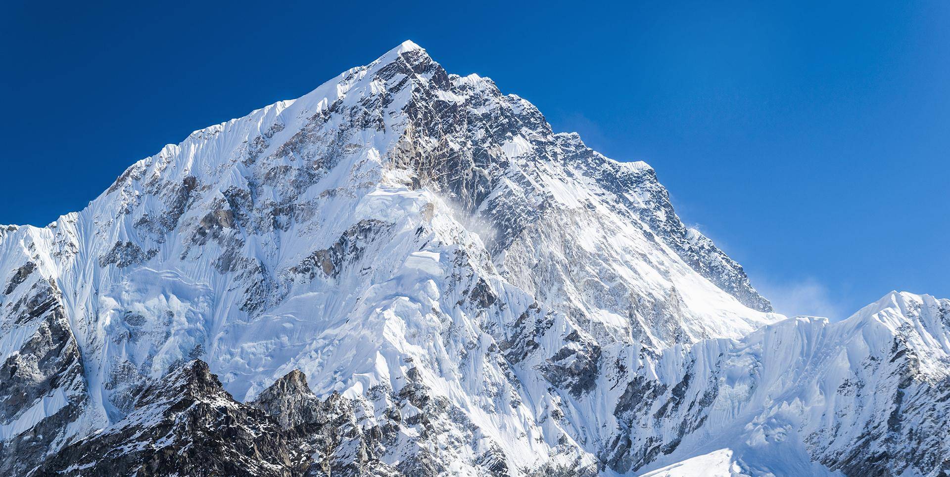 珠穆朗玛峰有多高最高图片