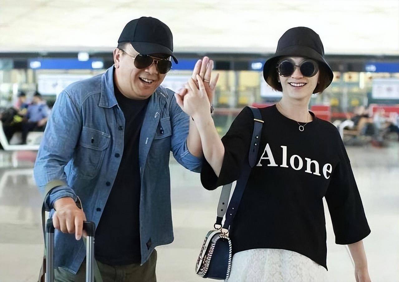 李小冉与大姐,殷桃的"恩怨纠缠":两个男人,搅乱三池春水 .