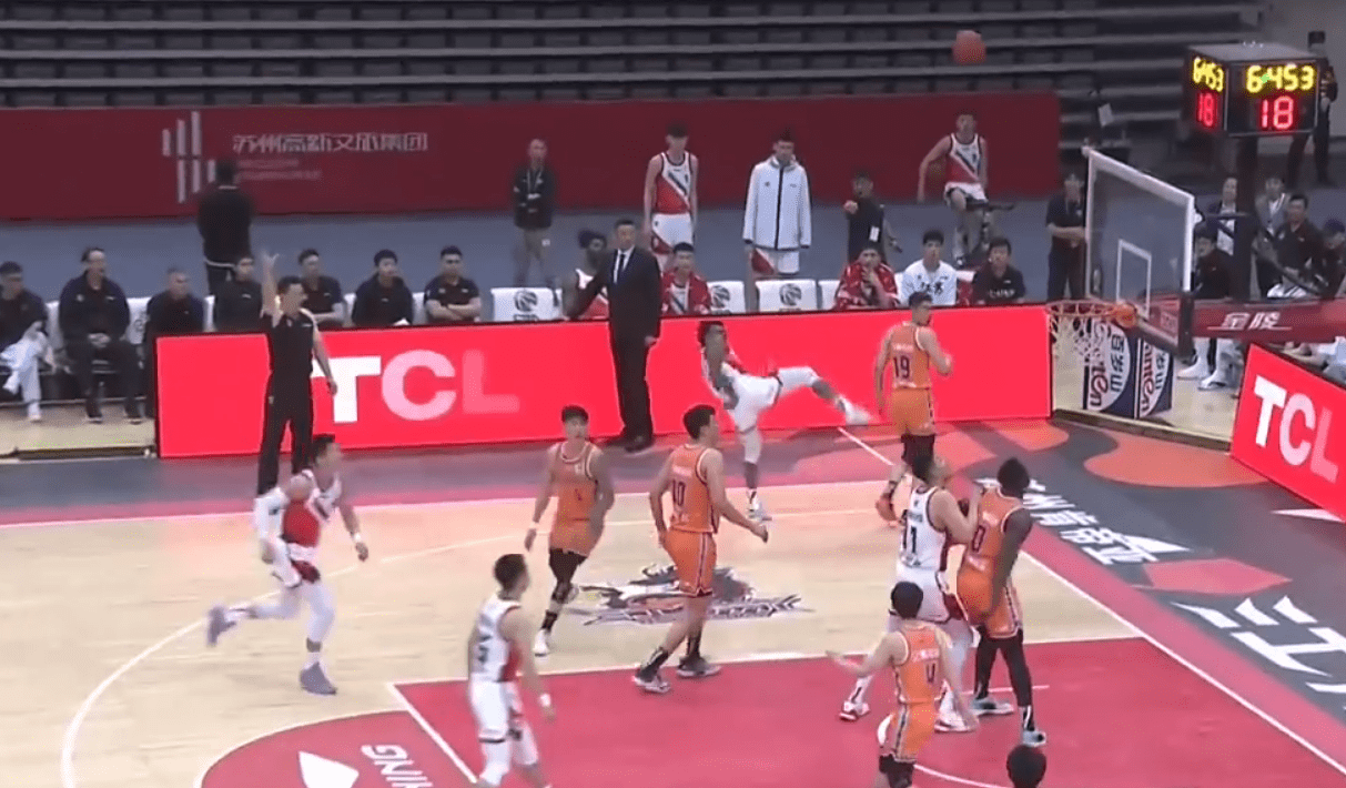 辽篮不敌山西 遭遇赛季首败|CBA积分榜更新，广东广厦4连胜领跑，辽篮首败仅剩宁波0胜