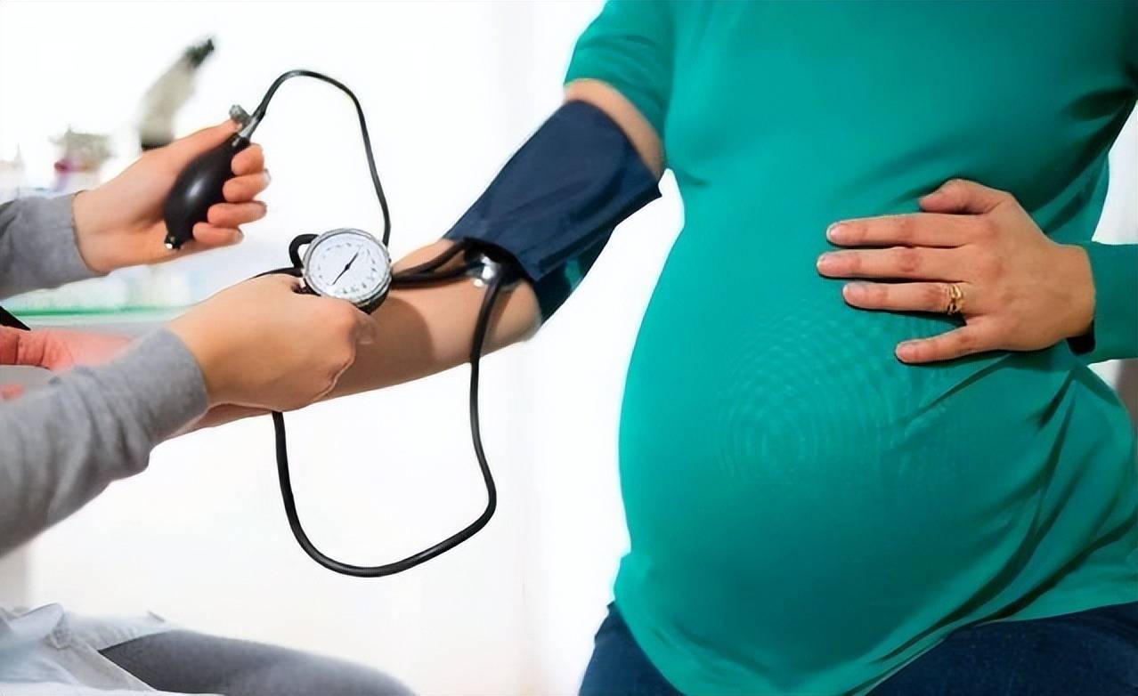 孕妇缺钙有哪些症状表现 如何补钙？