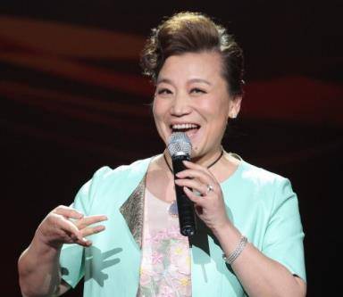 与导演王为念分手,转身嫁粉丝的小香玉,为何曾被奶奶收回艺名_豫剧