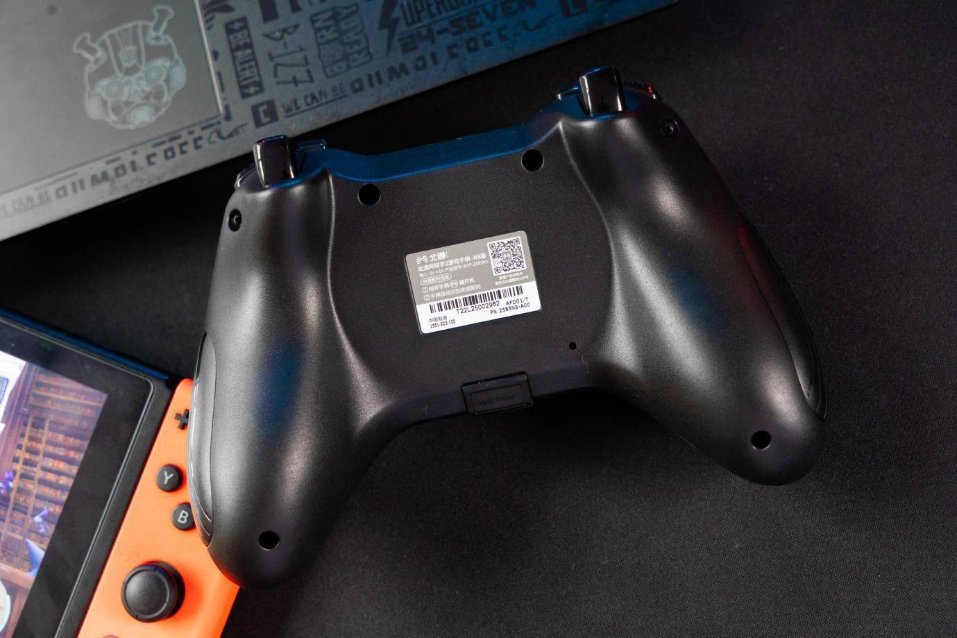 为你的游戏体验增添更多乐趣——北通阿修罗2游戏手柄ns版_switch