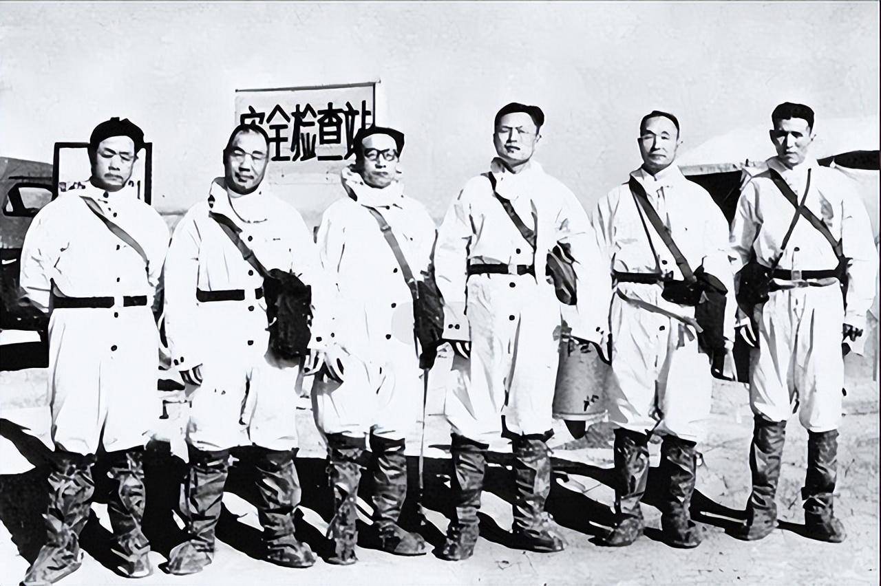 张蕴钰:战功赫赫,曾任中国第一位核司令,改换核靶场到罗布泊_陈赓