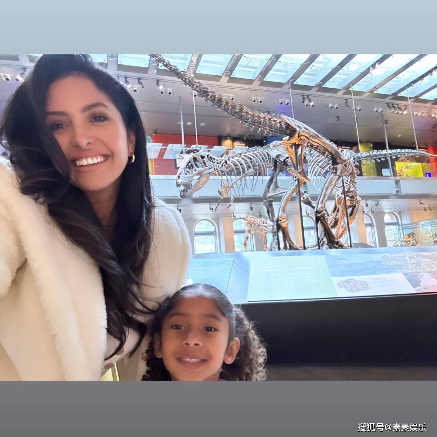 科比三女儿比安卡超像父亲,已经8岁的她五官变化很明显_瓦妮莎_带着