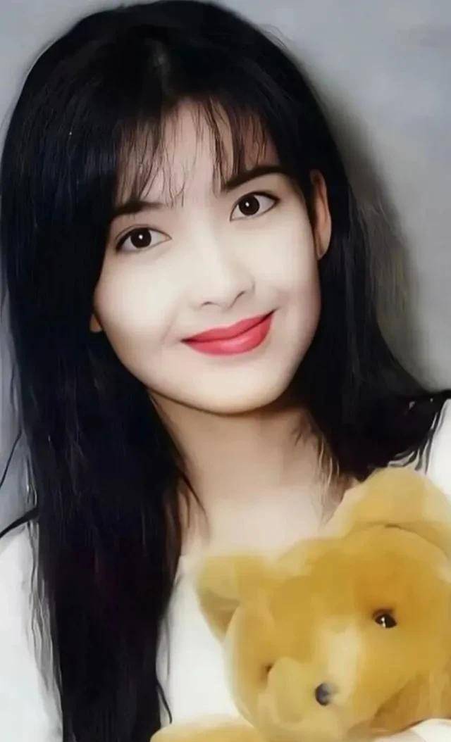 "不老女神"周慧敏,祖孙三代的梦中情人!_老铁_图片集_明星