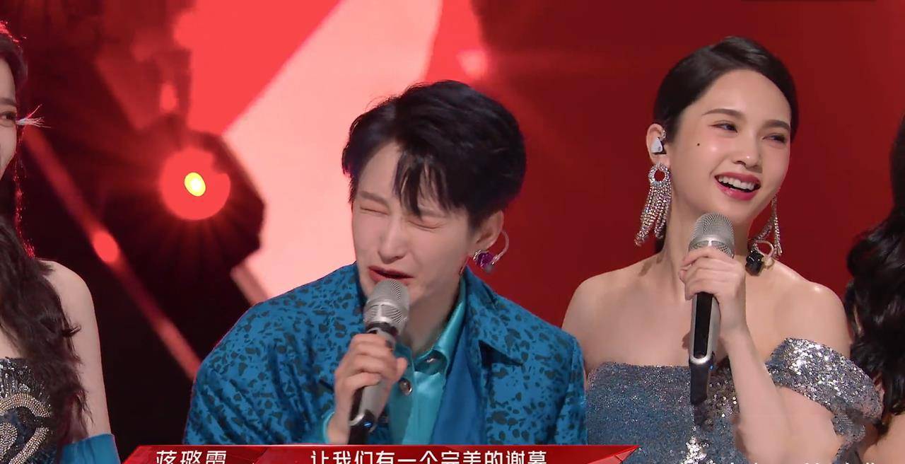 吉克隽逸拿奖被嘲是皇族,节目播出仍意难平,周笔畅到底冤不冤?