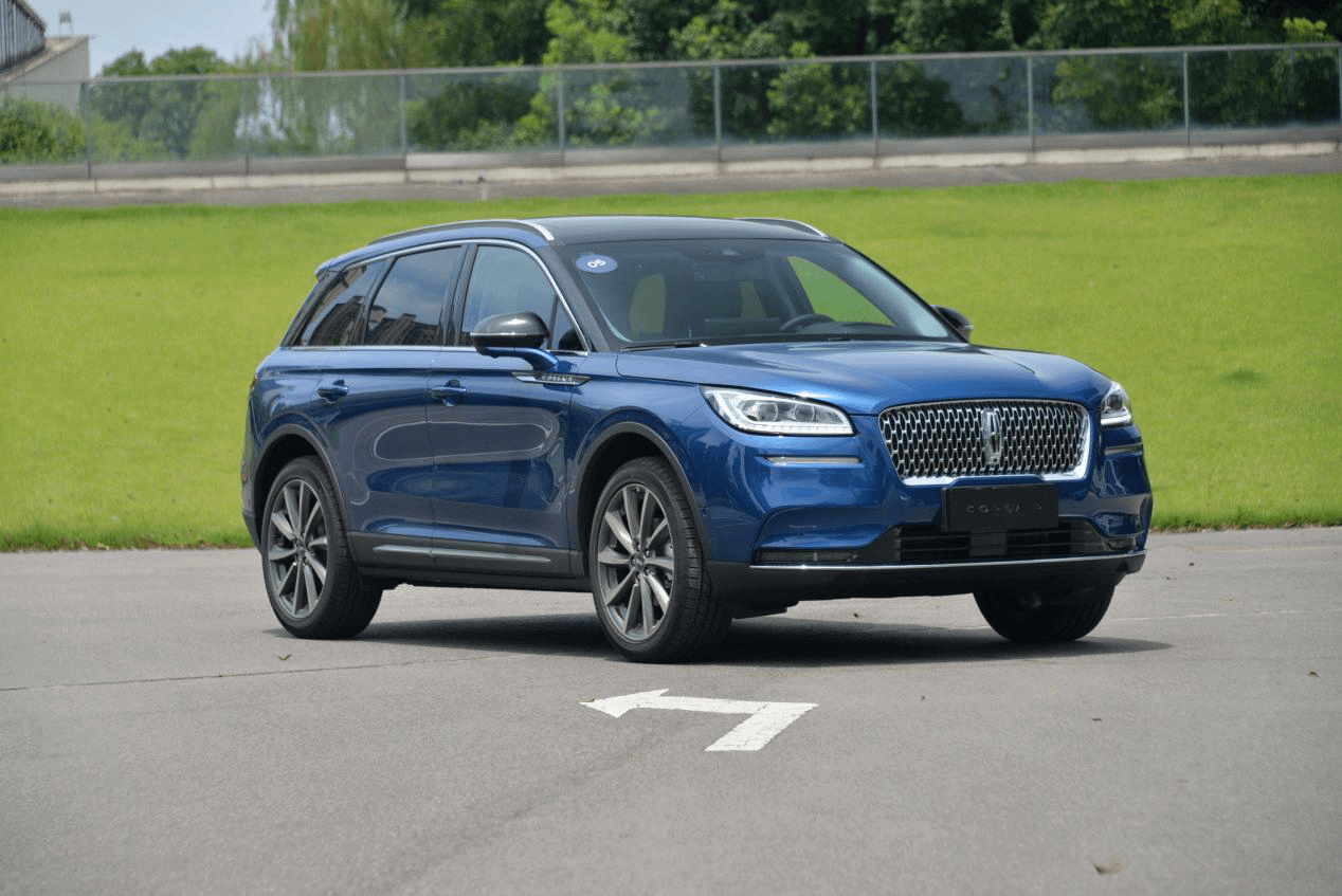 美系豪华suv的灵活操控体验,林肯冒险家对新手够友好_搜狐汽车_搜狐网