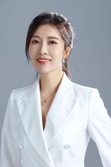 主持人朱梓橦:哈佛校花成长记_节目_访谈_人物