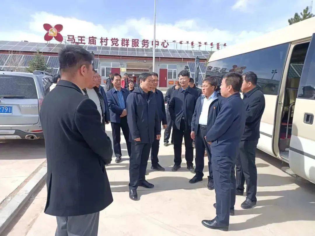 武川县委书记一行调研三主粮武川燕麦产业园_建设_发展_产业化