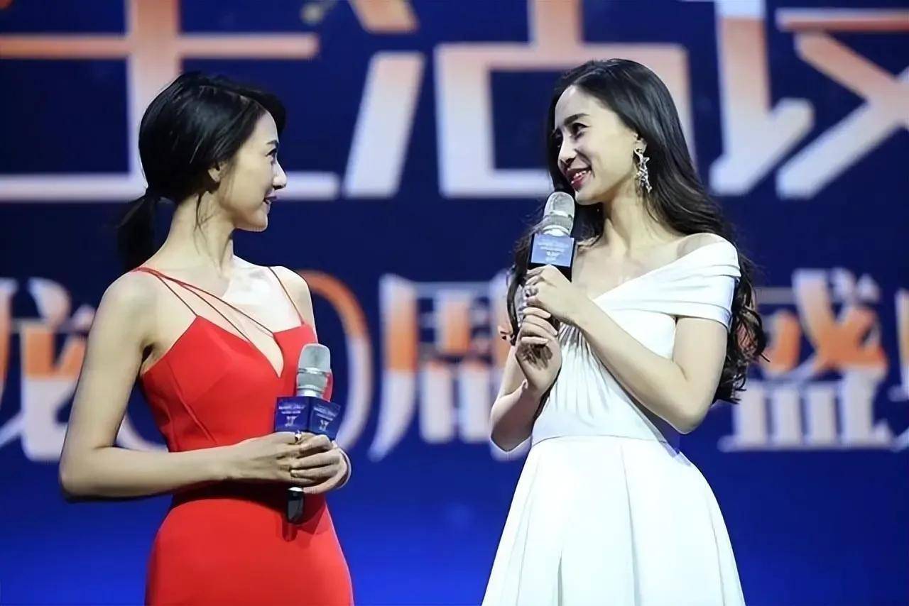 当33岁杨颖遇上43岁高圆圆,终于知道:什么叫"美人在骨不在皮"_气质