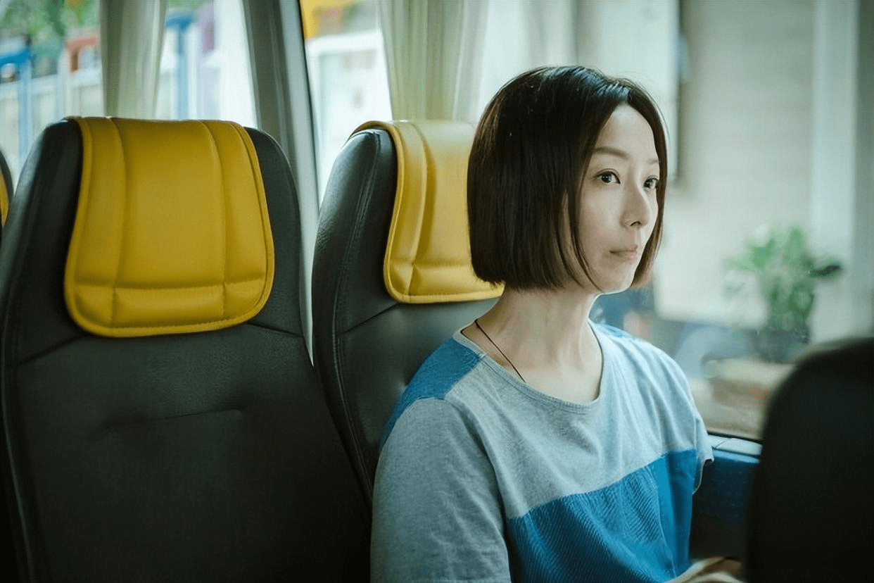 郑秀文倾心演出终夺金像奖影后!《流水落花》剧情淡然感人