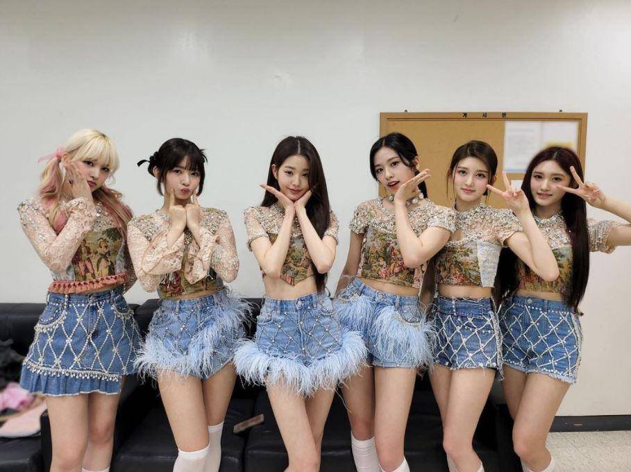 超短裙,露大腿,不穿安全裤,为了热度不择手段_jennie_内裤_网友