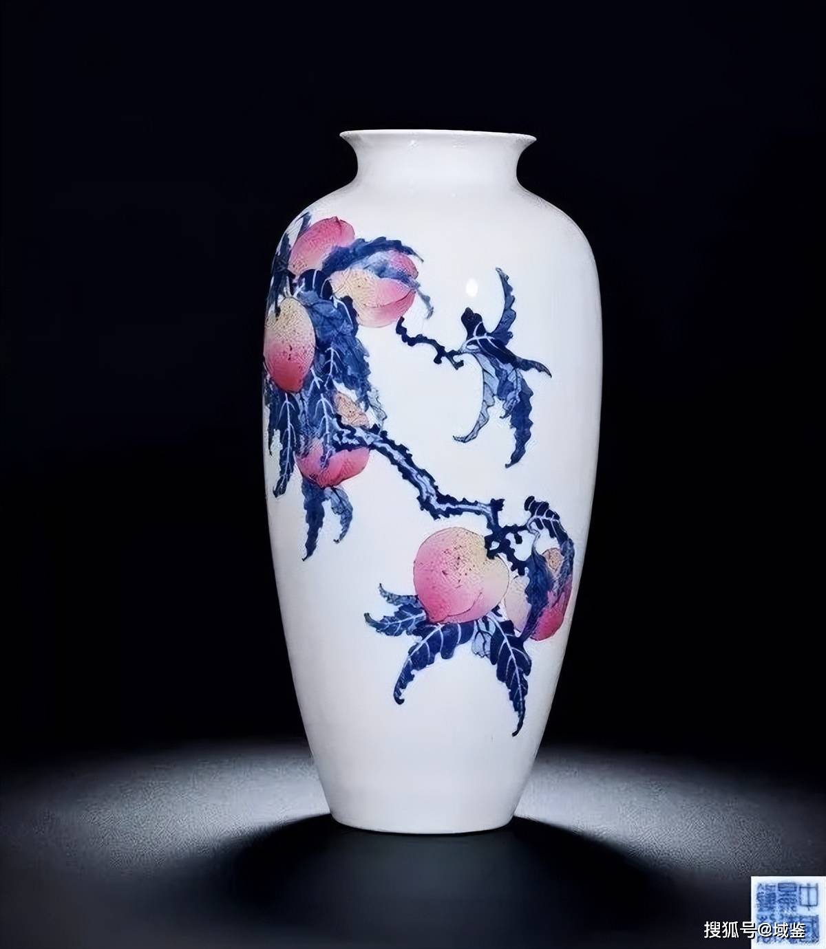 成交价比肩清官窑,"青花大王"王步出品好在哪?_分水_艺术_陶瓷