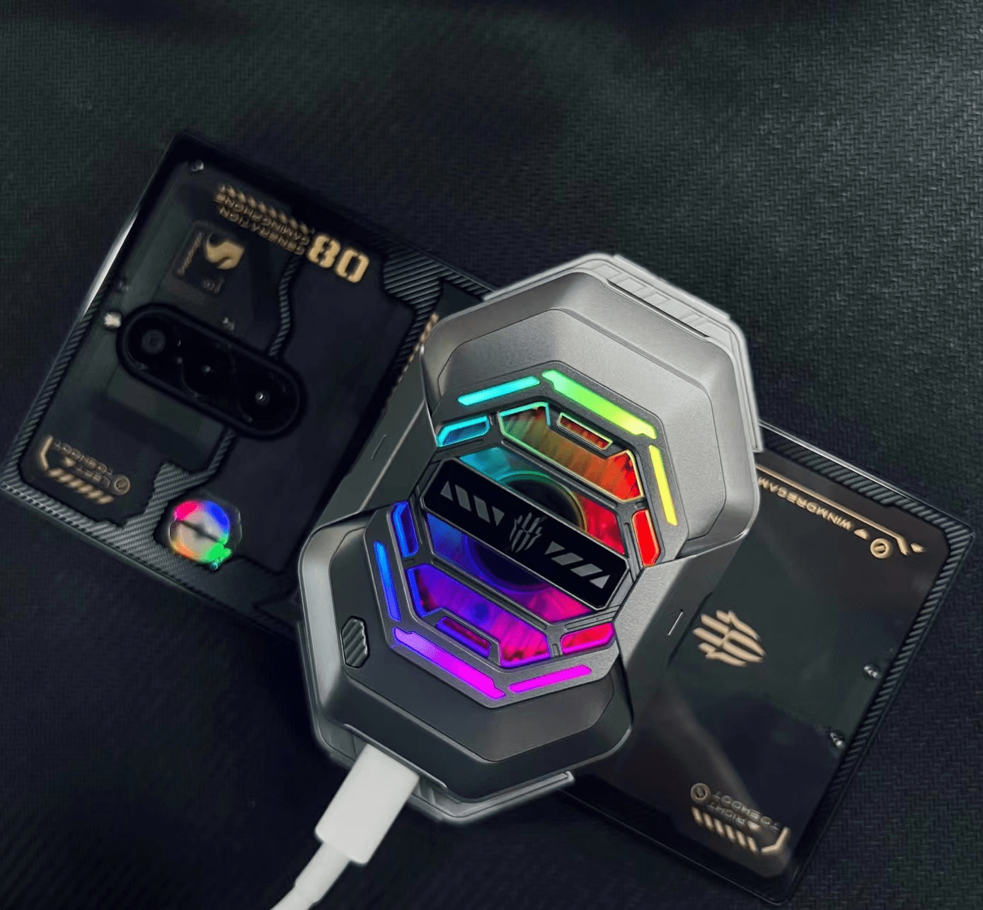 旗舰散热背夹产品对比:一加、黑鲨、红魔,哪款更值得买?