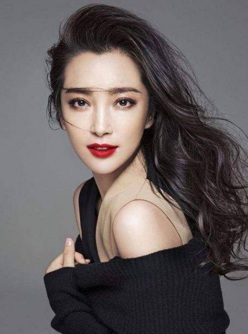 李冰冰最近被曝:与小富豪男友官宣分手,圈内朋友很惊诧_爱情_一个人