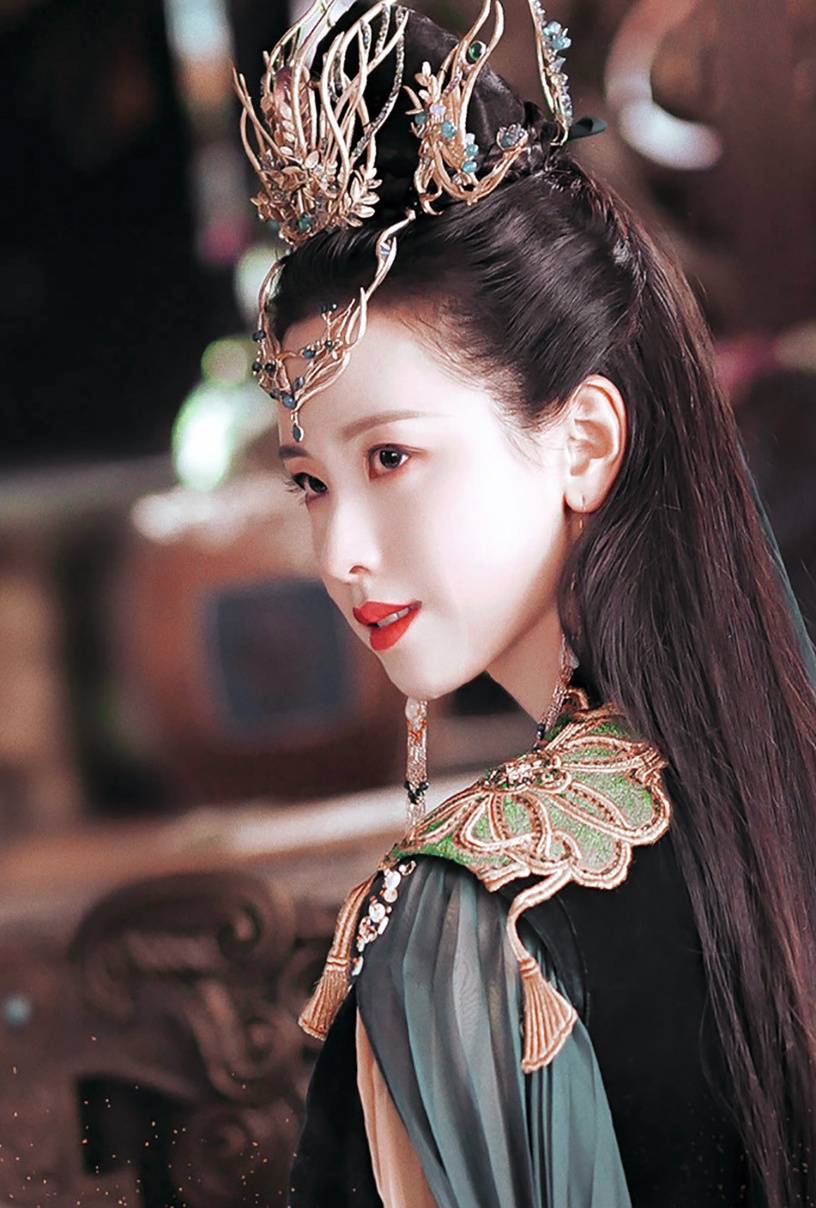 10位美到无法讨厌反派!陈都灵人设赢白鹿?