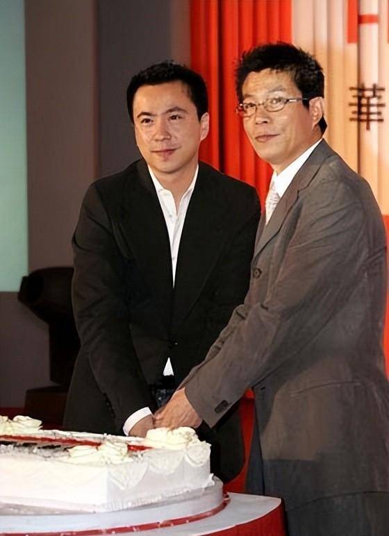 "顶级富婆"李冰冰:一夜狂赚上亿元,月薪10万请保姆为何无人接盘_珠宝