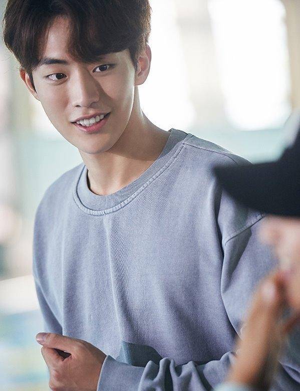 《25,21》南柱赫人气爆红!