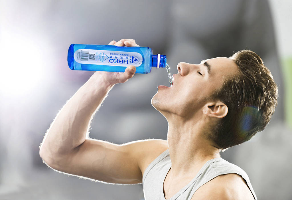 哪些人群适合喝氢水,快看有你吗?_人体_氢气_建议