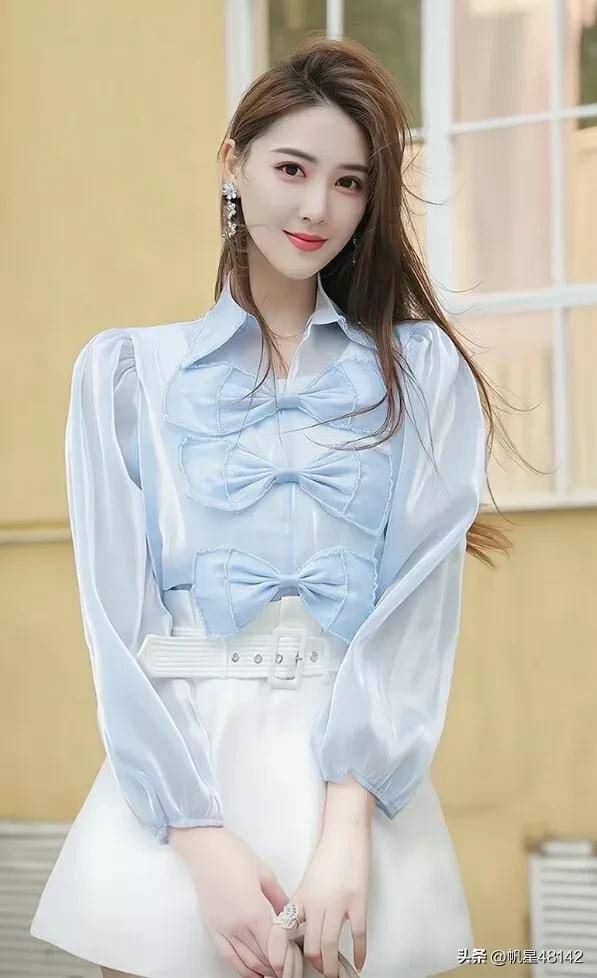 李丹儿:主持界里面的一股清流_截图_身材_气质