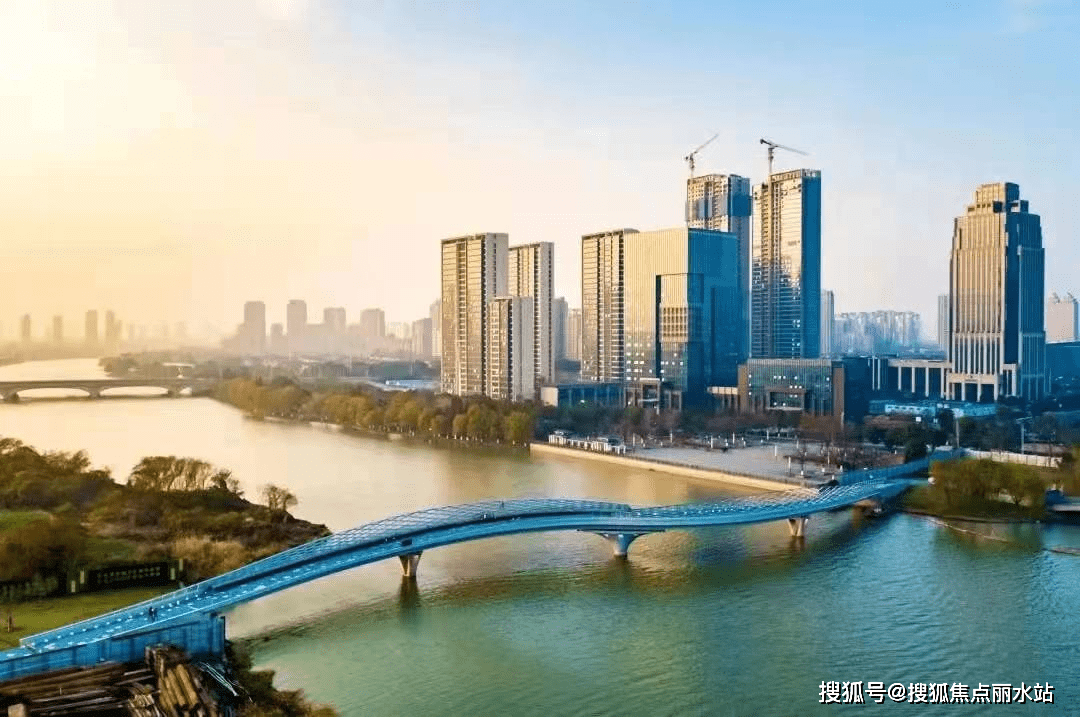 来源:宜兴发布这就是春晓江南能够傲立宜兴现象级产品前列的底气.no.