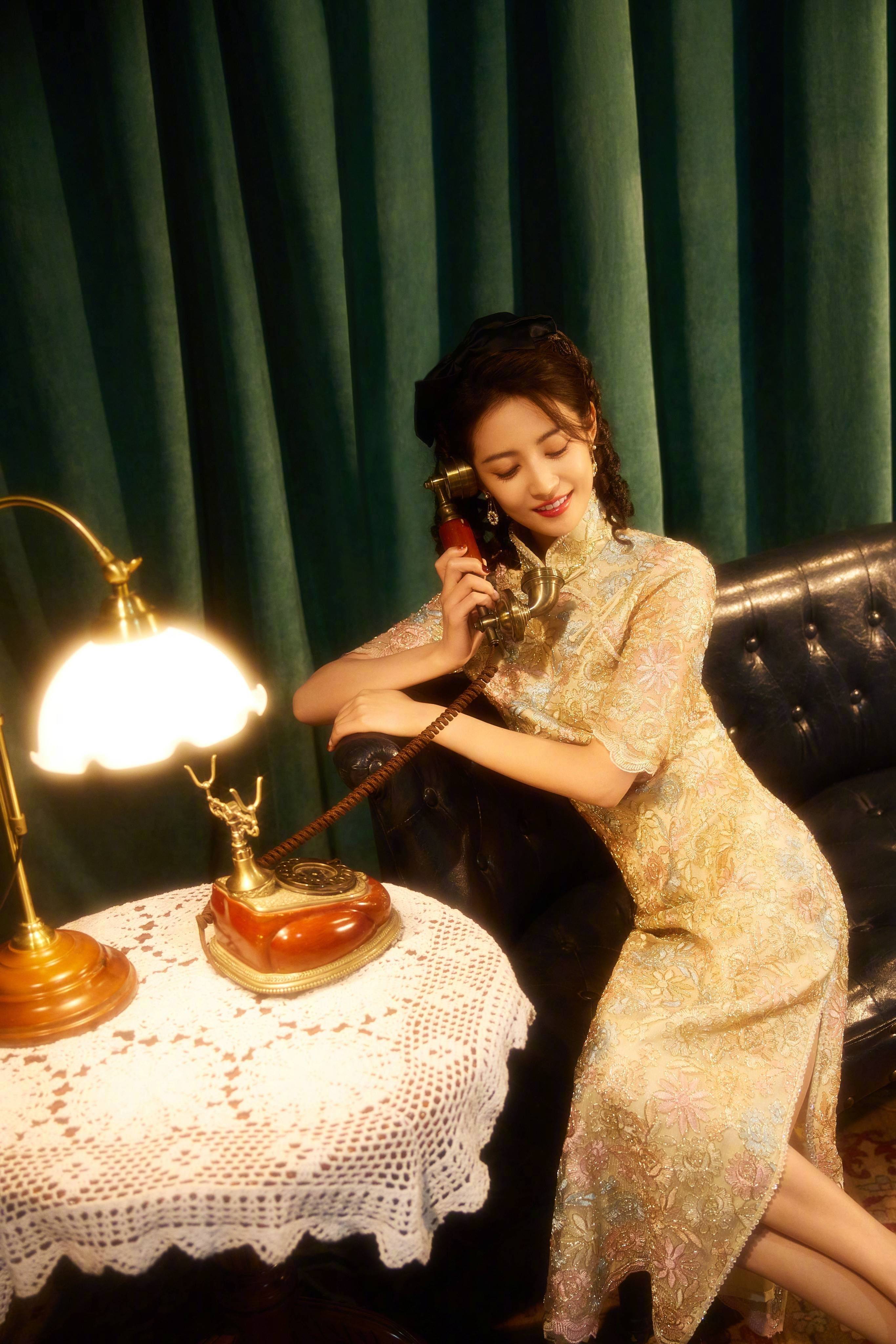 陈钰琪复古色调旗袍写真