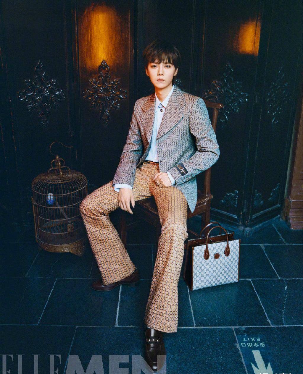 鹿晗《ellemen睿士》五月刊封面大片,鲜明且独特,复古又帅气_碰撞