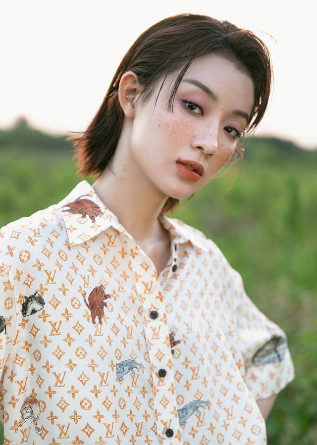 《安家》"朱闪闪"刘昊然被造谣,前任瓜太假了,营销号太偷懒_孙佳雨