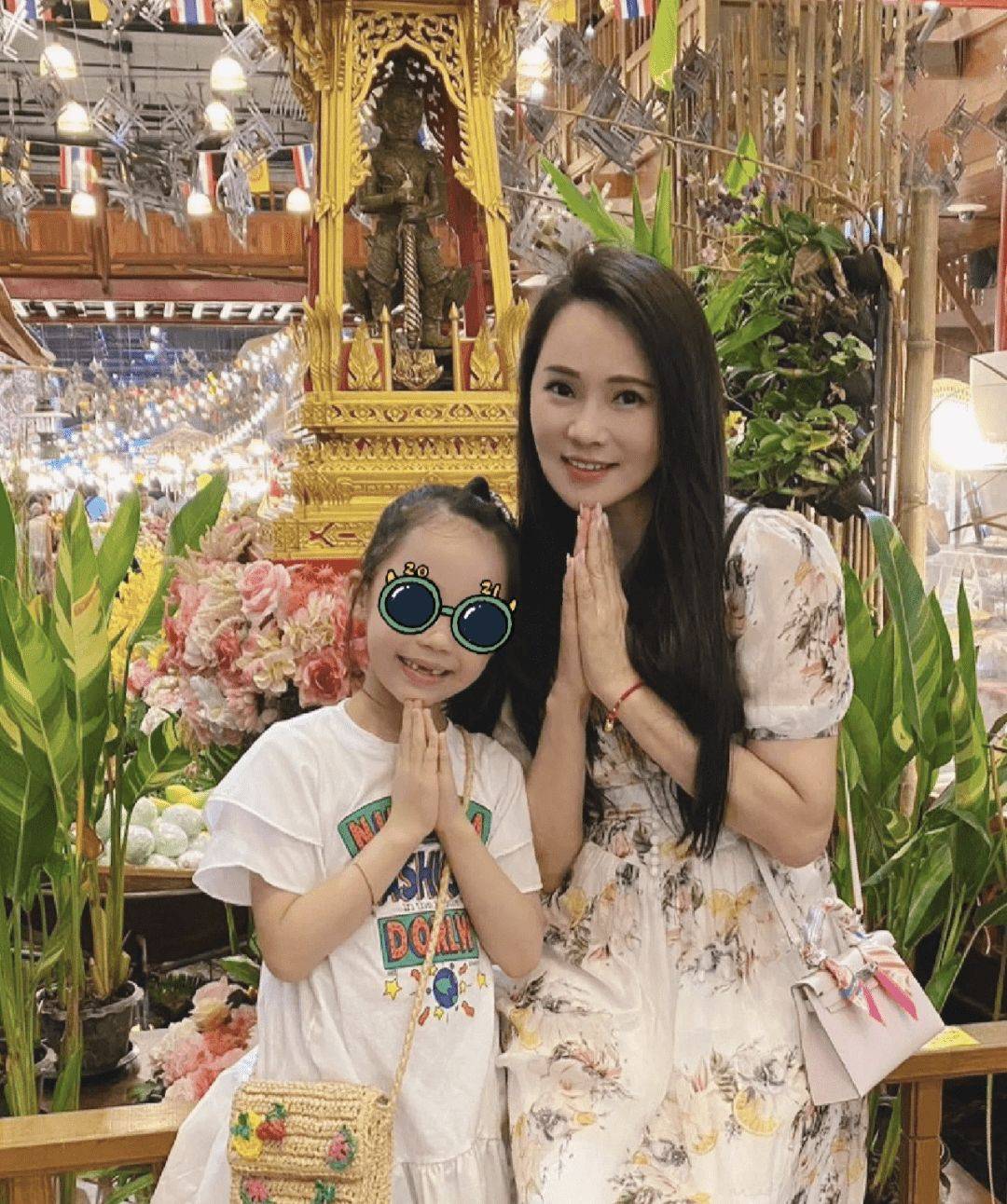 伊能静晒旅行照,意外曝光女儿正脸6岁小米粒模样大变长得像奶奶_隐私