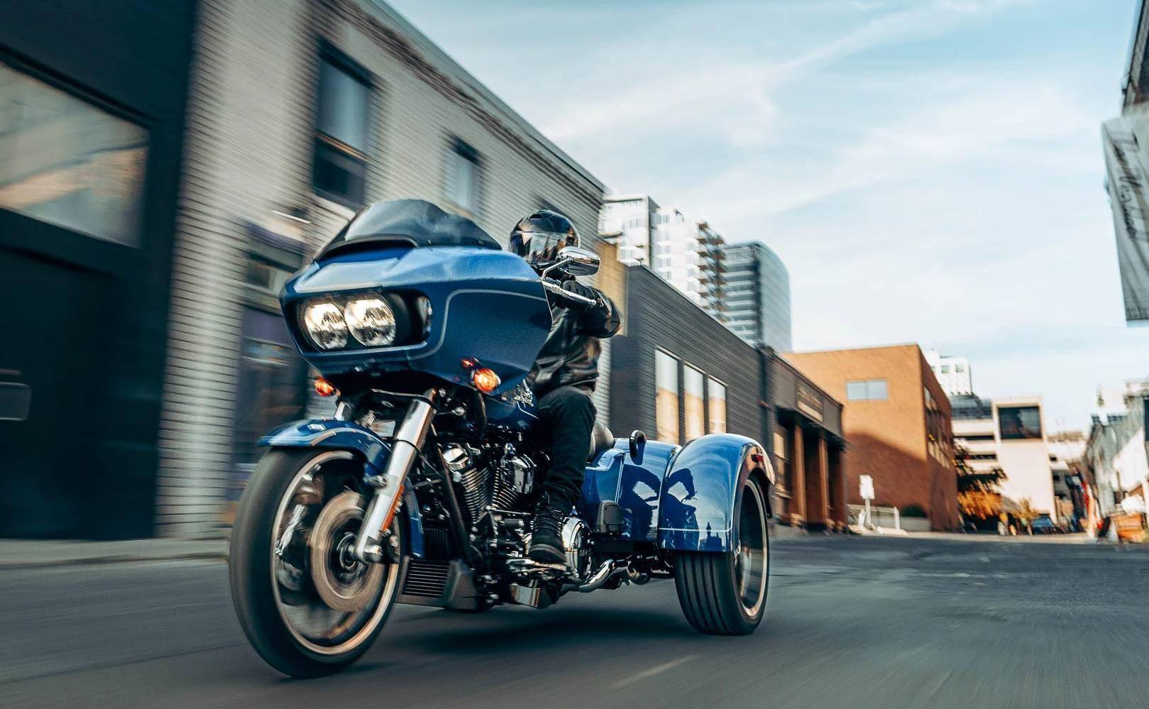 哈雷road glide-3 2023款 经典外观加持,掌控道路未来_搜狐汽车_搜狐