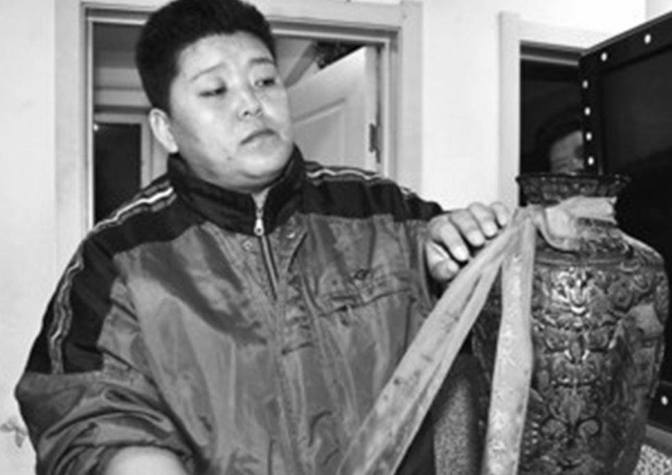 亚洲第一力士才力:获得60多个冠军,33岁病逝,妻女患癌无钱医治_举重_比赛_成为了