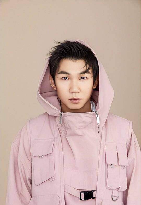 乘着破船回家 战江湖 不愿再泪流《2017快乐男声》第一名:魏巡代表作