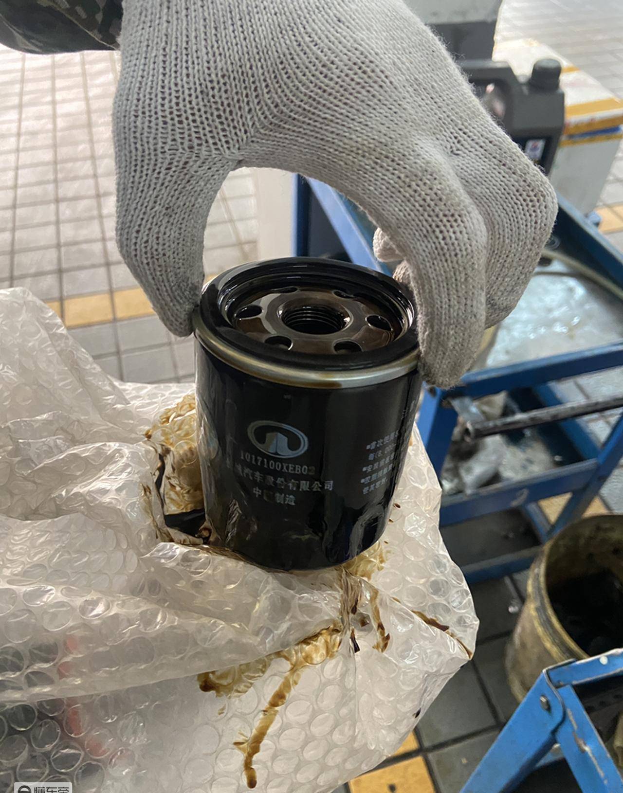 加的道达尔的d2机油是一款在市场上应用广泛的机油品牌和型号适用于
